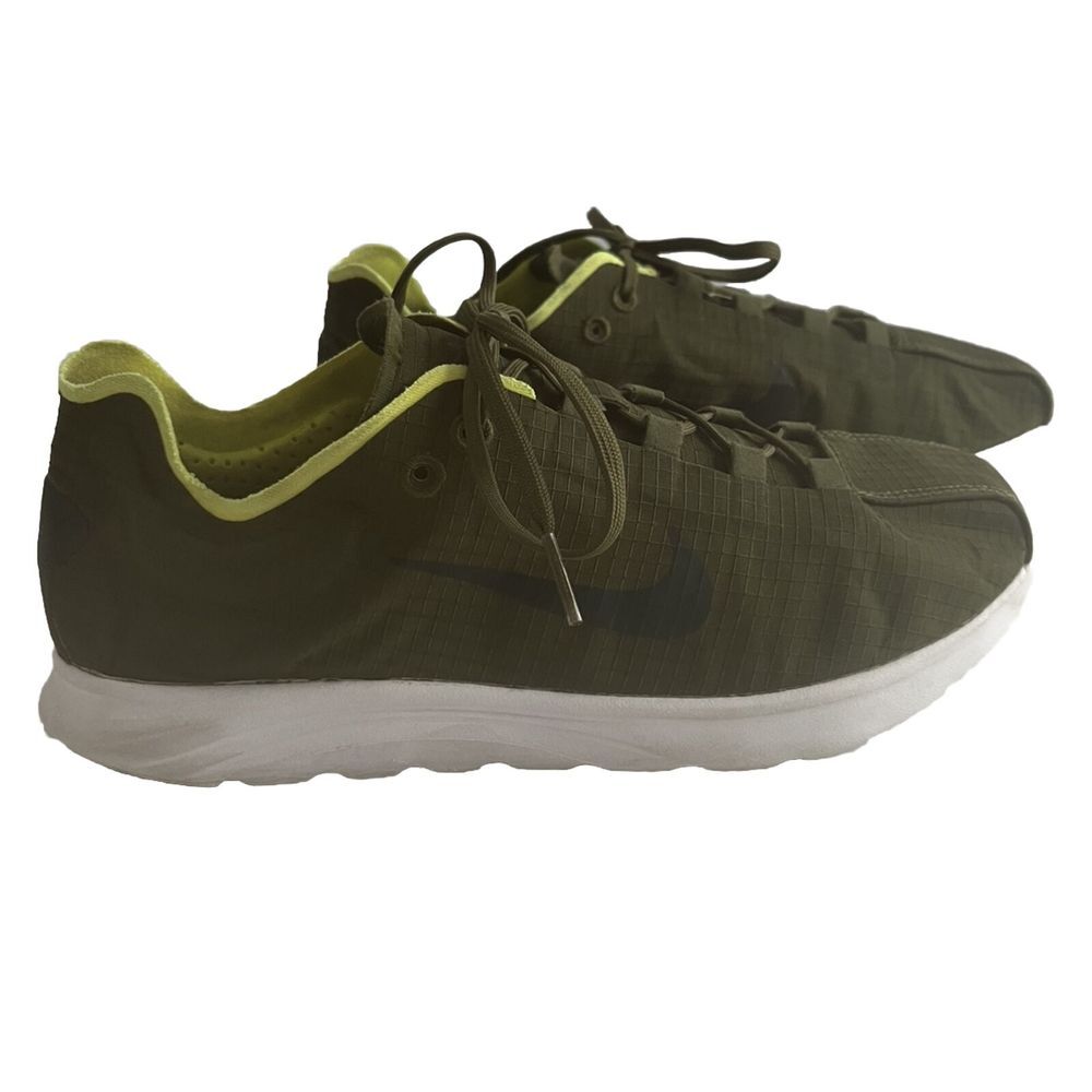 Nike Mayfly Lite SE Legion Green Black White Volt US Men's Size 7.5‎ Lightweight